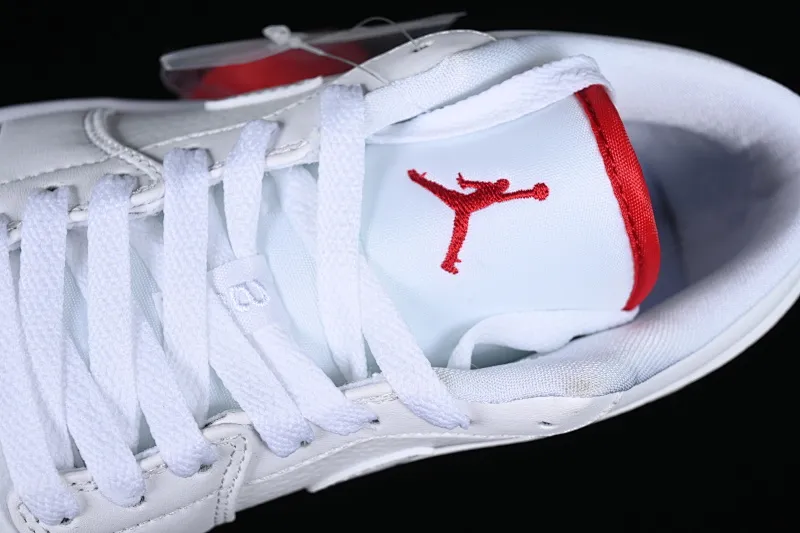 All categories Air Jordan Jordan series basketball shoes Air Jordan 1 Low Z version Air Jordan 1 Low AJ1 Joe 1 white burst pattern low-top cultural casual sneakers 338145-162